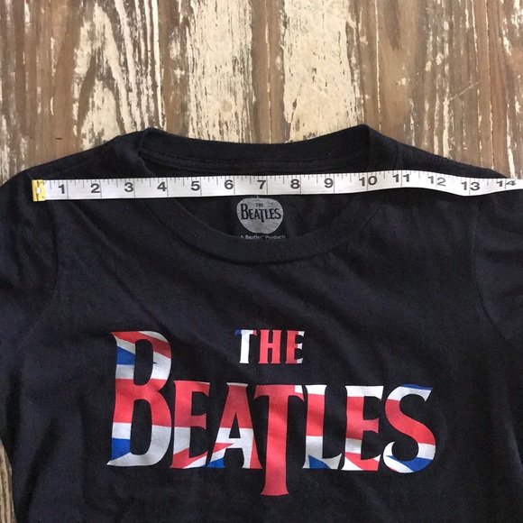 THE BEATLES TEE SHIRT BLACK RED BLUE WHITE SMALL - Picture 5 of 6